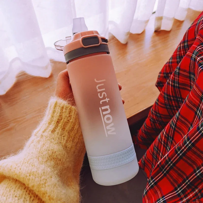 600ml Water Bottles Fashion Water Bottle with Straw BPA Free Portable